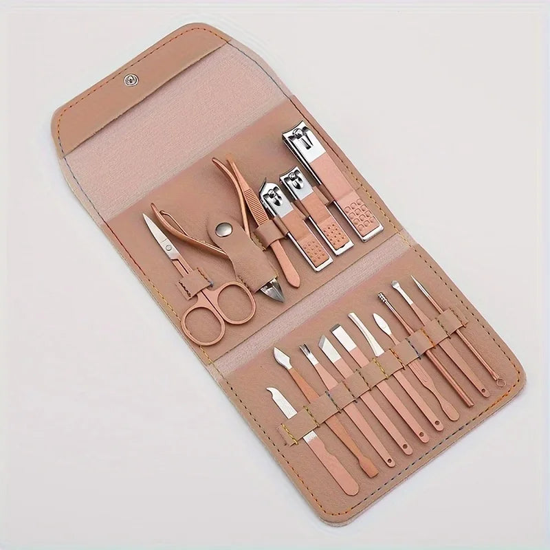 16 PIECE NAIL CARE SET