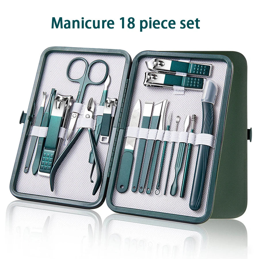 GREEN LEATHER MANICURE KIT