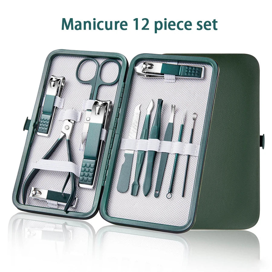 GREEN LEATHER MANICURE KIT